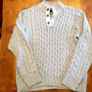 Vineyard Vines cable sweater